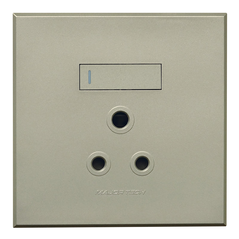 1x16A Single Socket Outlet 100x100mm Veti - Colour Options