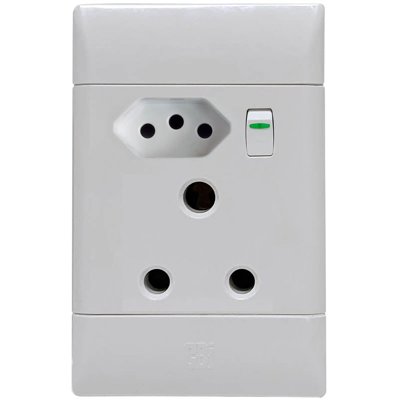 SUP681 16A 2x4 Combination Socket Outlet Vertical